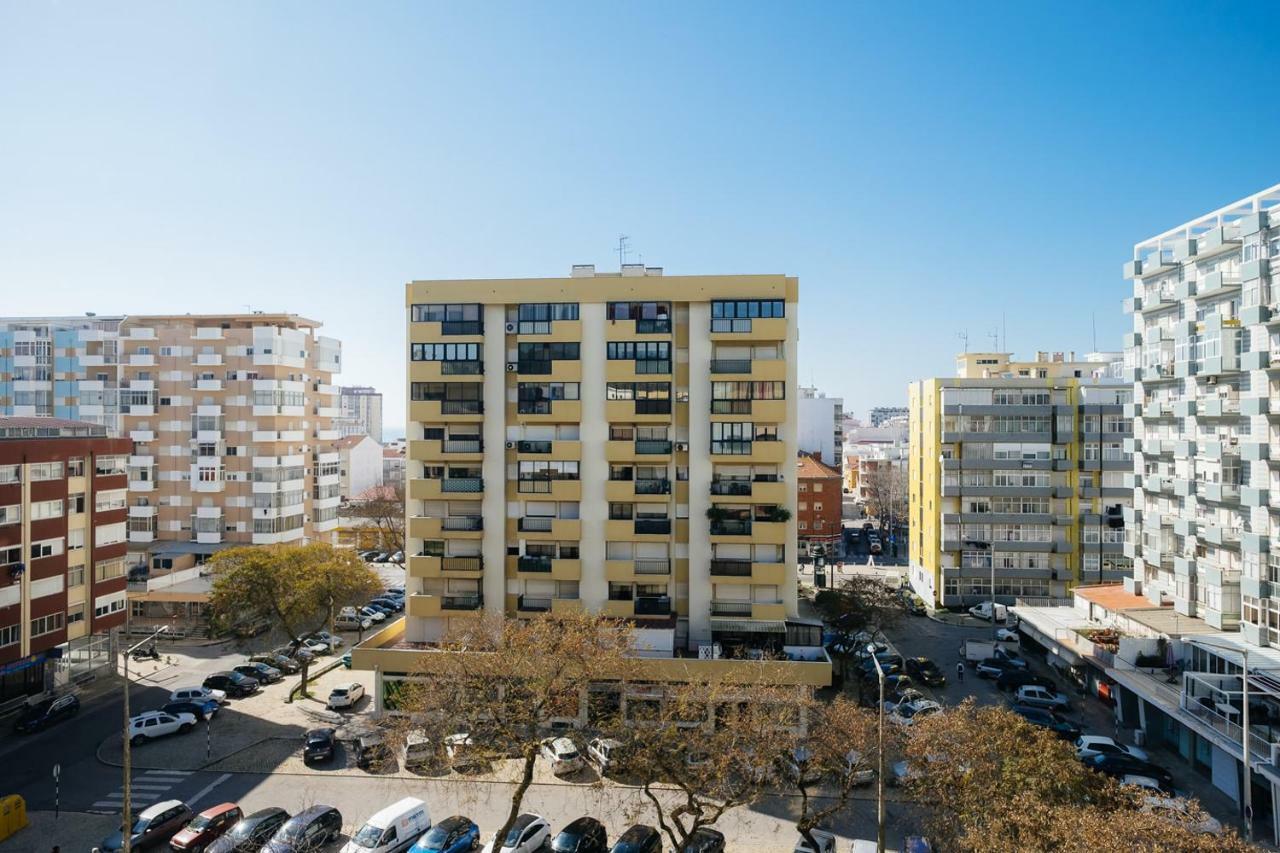 2 Room Condo - 5 mins from Costa da Caparica Beach&Bars Exterior foto